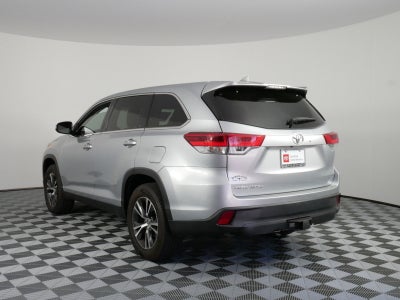 2019 Toyota Highlander LE Plus FWD *CLEAN CARFAX!*