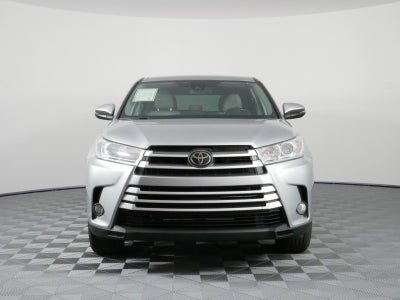2019 Toyota Highlander LE Plus FWD *CLEAN CARFAX!*