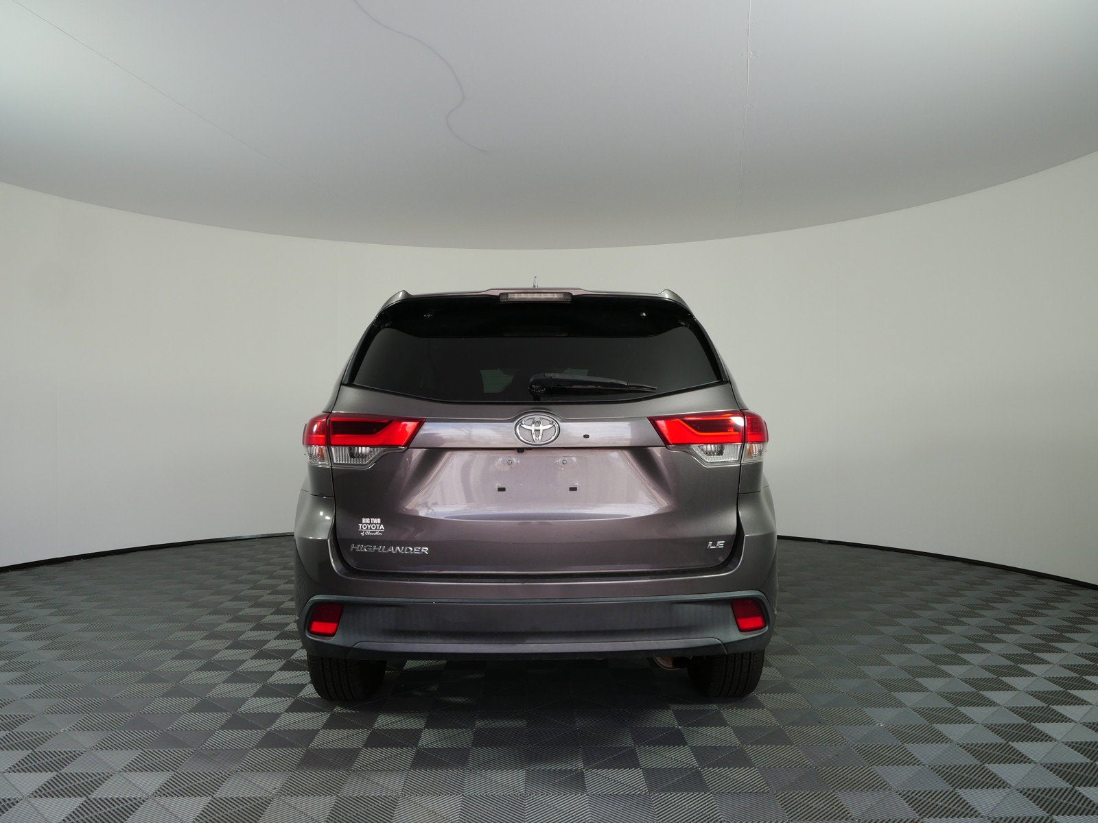 2017 Toyota Highlander LE FWD *CLEAN CARFAX!*