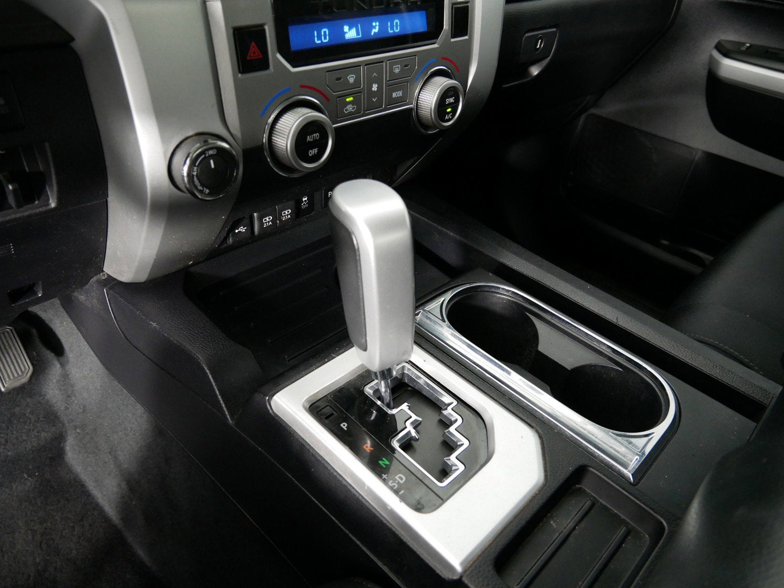 2021 Toyota Tundra SR5 4WD *1-OWNER! TRD OFF-RD PKG*