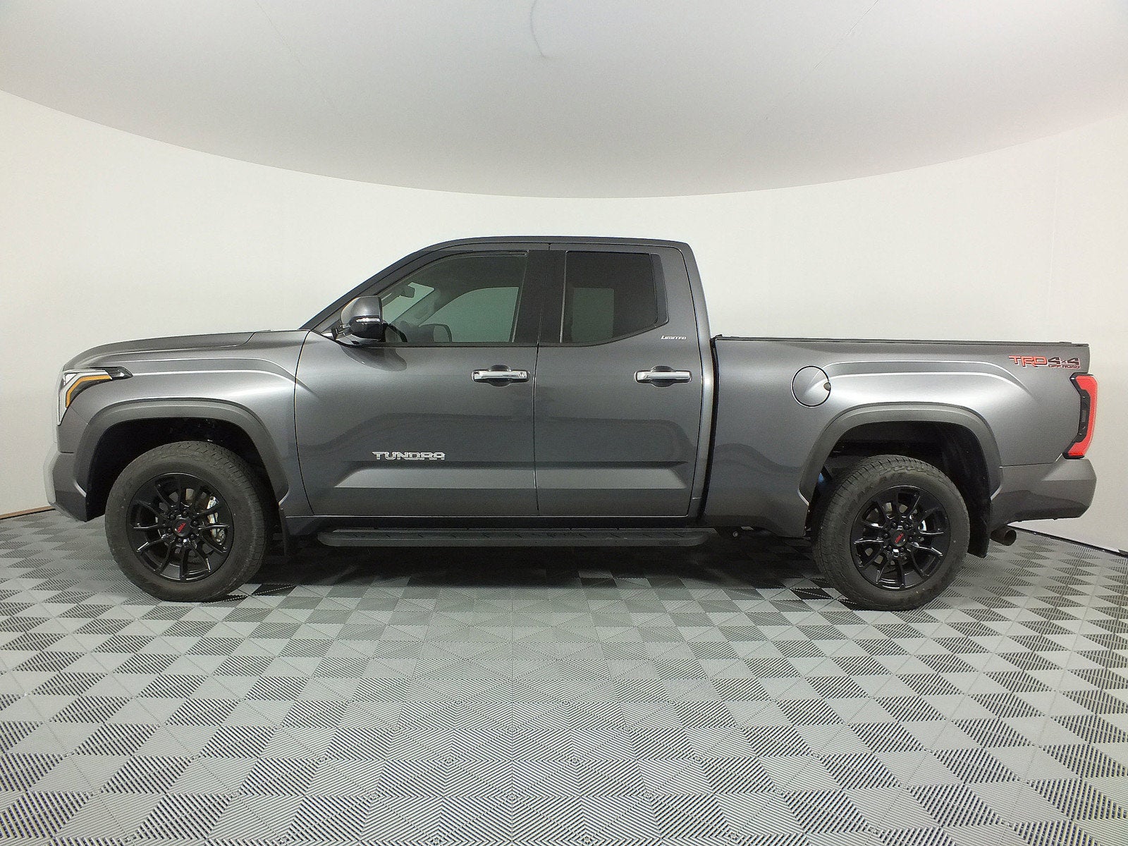 2023 Toyota Tundra Limited 4WD *1-OWNER*
