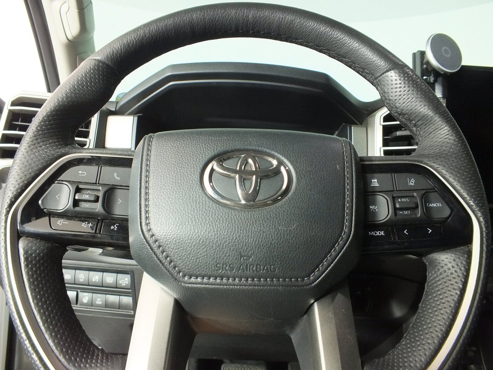 2024 Toyota Tundra Limited 4WD *1-OWNER*