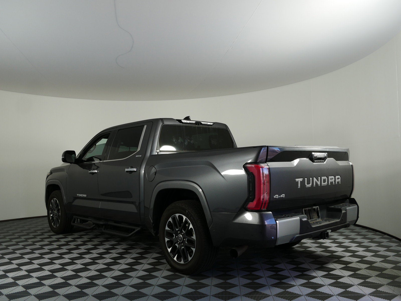2023 Toyota Tundra Limited 4WD *CLEAN CARFAX!*