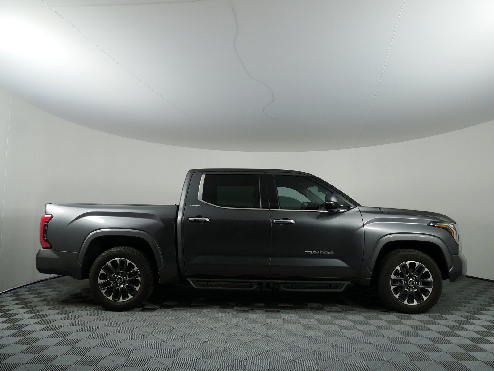 2023 Toyota Tundra Limited 4WD *CLEAN CARFAX!*