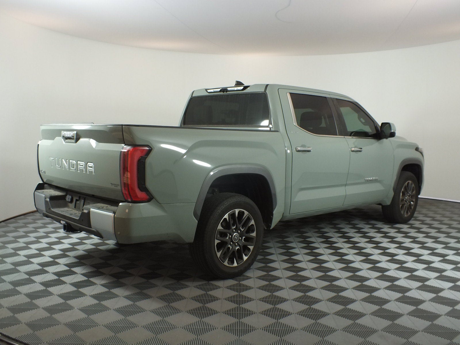 2024 Toyota Tundra Limited 4WD *1-OWNER*