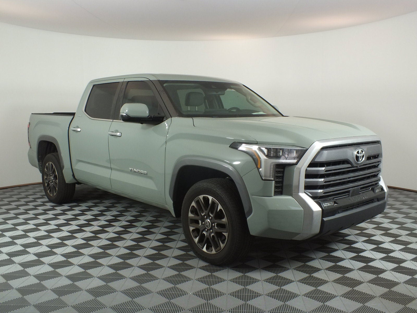 2024 Toyota Tundra Limited 4WD *1-OWNER*