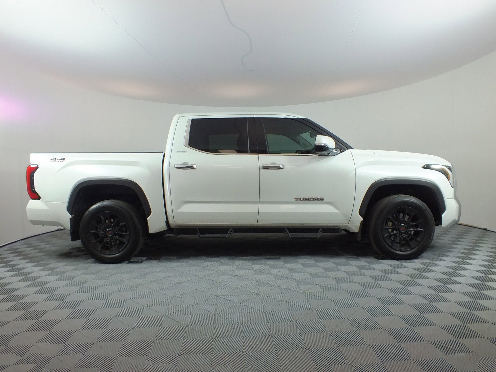 2022 Toyota Tundra Limited 4WD *1-OWNER*