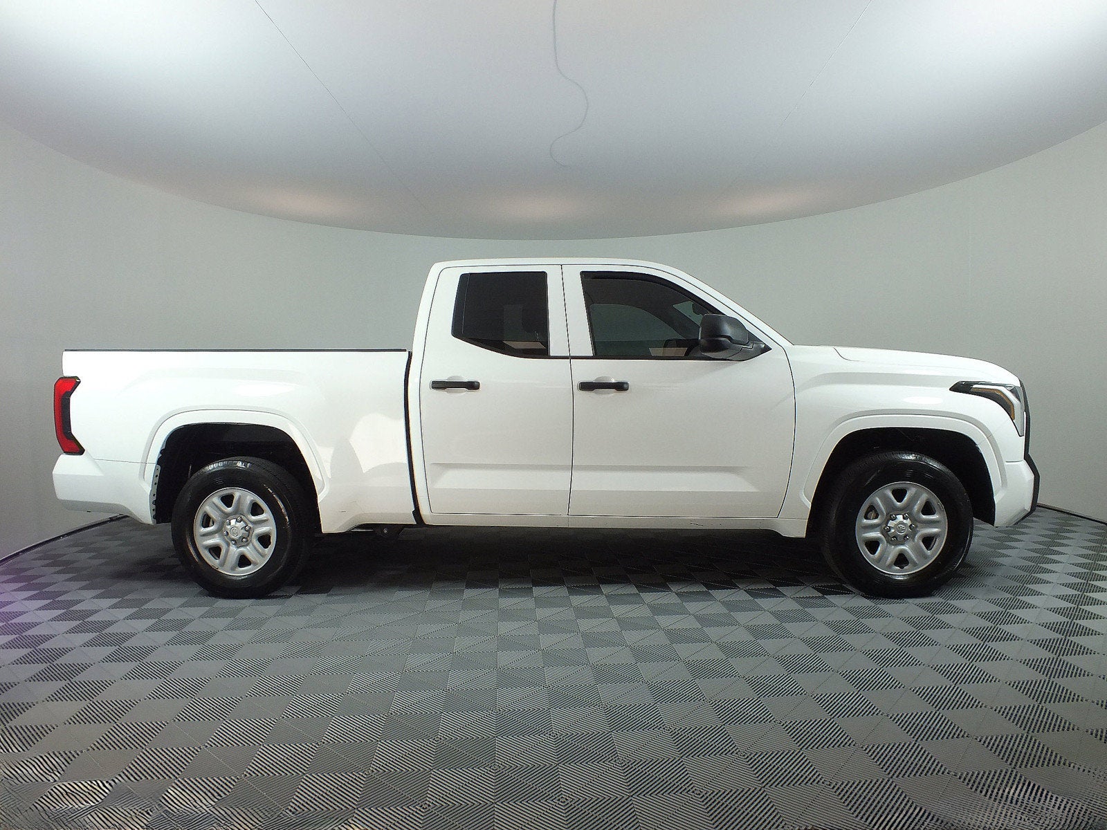 2025 Toyota Tundra SR *1-OWNER! CLEAN CARFAX!*