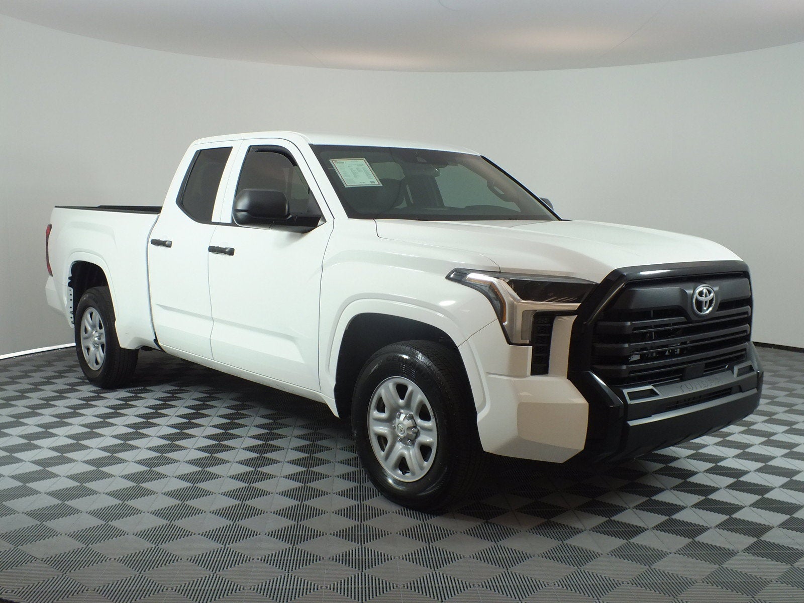 2025 Toyota Tundra SR *1-OWNER! CLEAN CARFAX!*