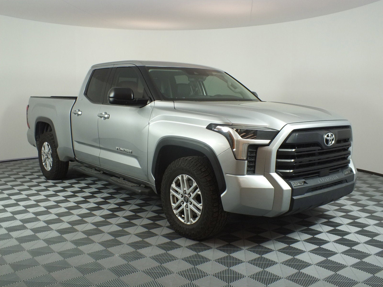 2022 Toyota Tundra SR5 *CLEAN CARFAX!*
