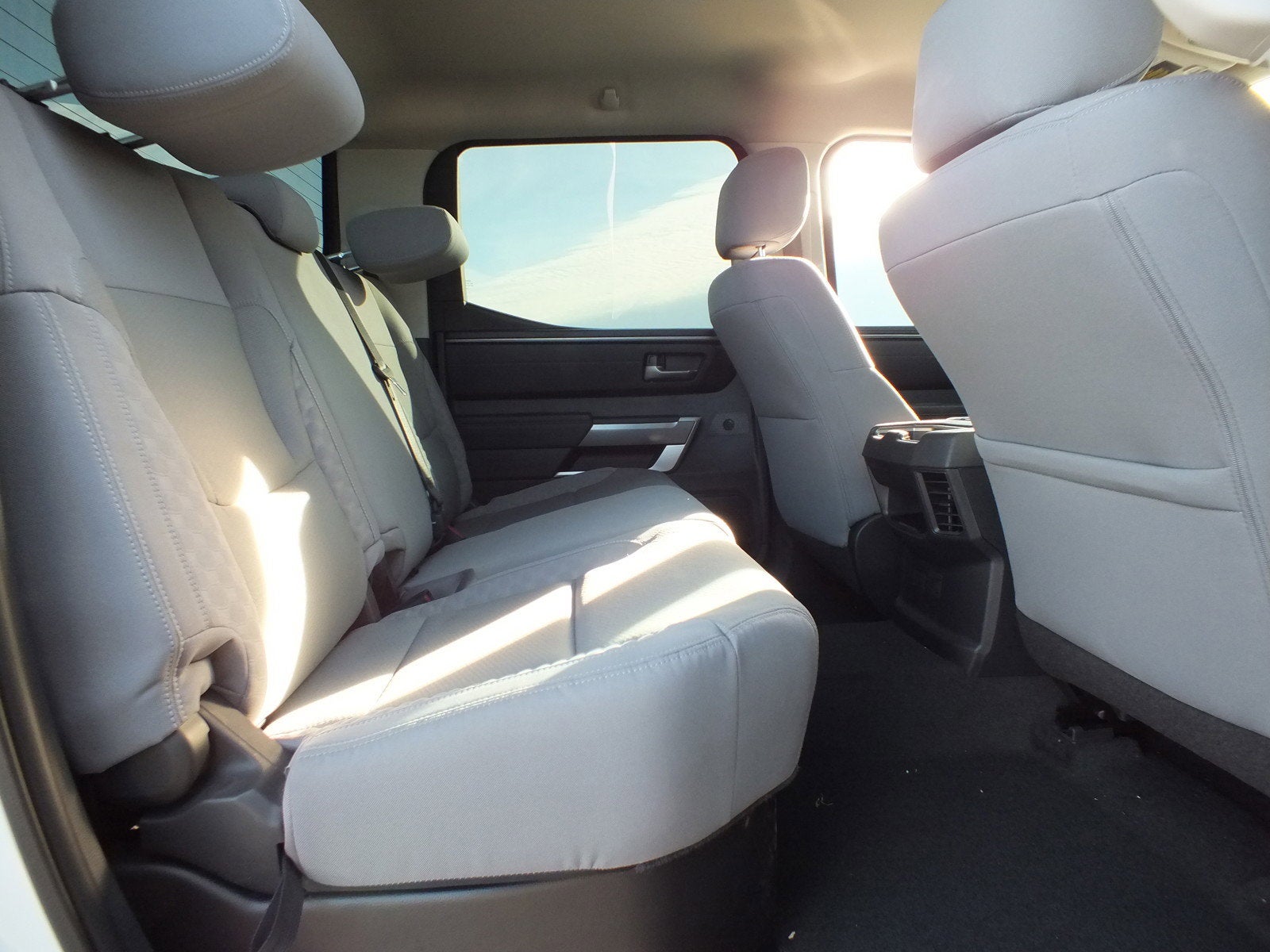 2022 Toyota Tundra 2WD SR5 2WD *1 OWNER, CLEAN CARFAX!*