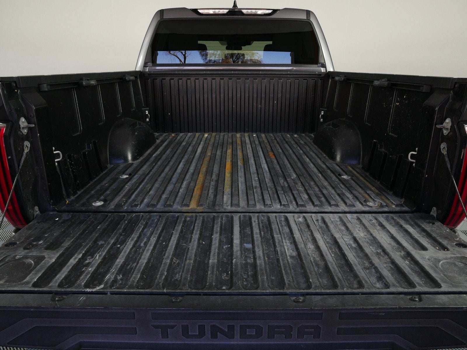 2022 Toyota Tundra SR5 *LOOKS GREAT! CLEAN CARFAX!*