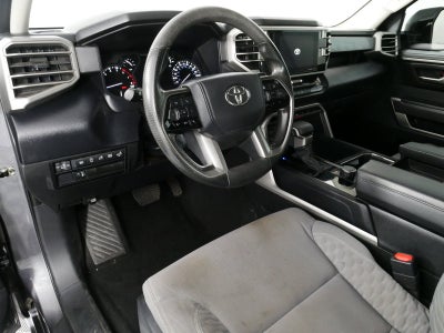 2022 Toyota Tundra SR5 *LOOKS GREAT! CLEAN CARFAX!*