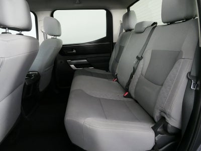 2022 Toyota Tundra SR5 *LOOKS GREAT! CLEAN CARFAX!*