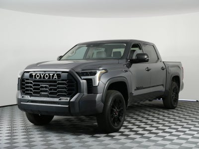 2022 Toyota Tundra SR5 *LOOKS GREAT! CLEAN CARFAX!*