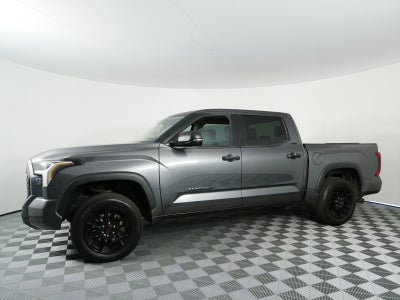 2022 Toyota Tundra SR5 *LOOKS GREAT! CLEAN CARFAX!*