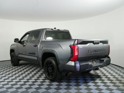 2022 Toyota Tundra SR5 *LOOKS GREAT! CLEAN CARFAX!*