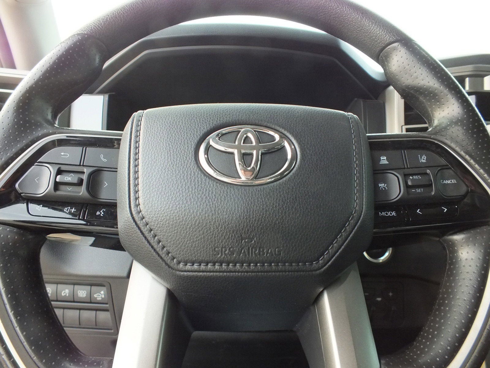 2023 Toyota Tundra SR5 *1-OWNER*