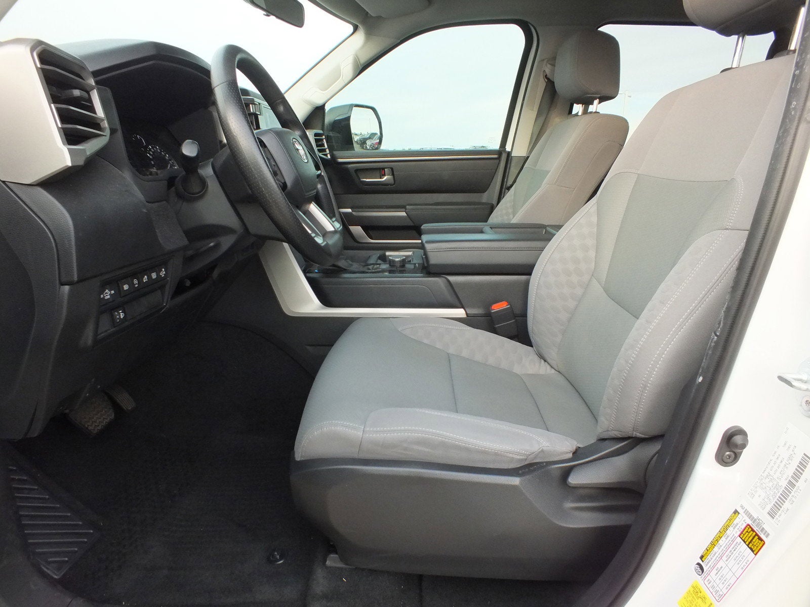 2023 Toyota Tundra SR5 *1-OWNER*