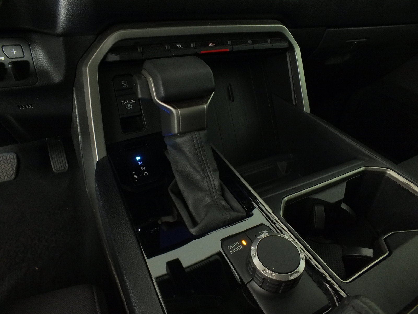 2024 Toyota Tundra SR5 *1-OWNER*