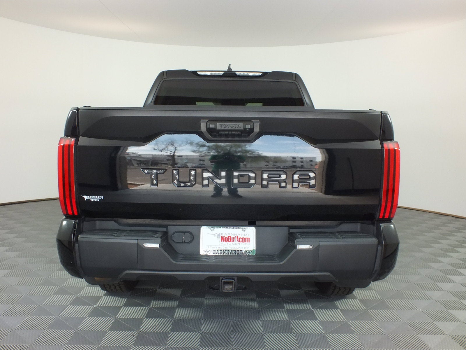 2024 Toyota Tundra SR5 *1-OWNER*