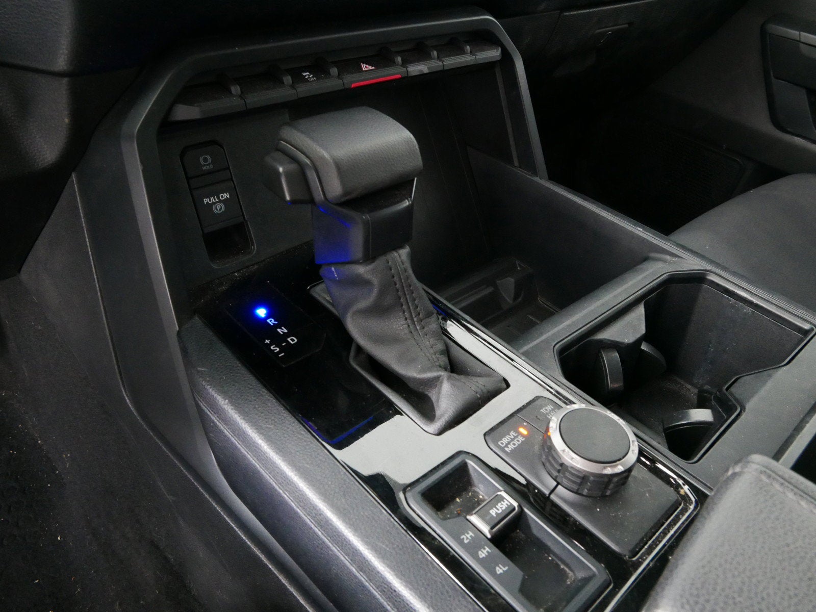 2024 Toyota Tundra SR5 4WD *1-OWNER*