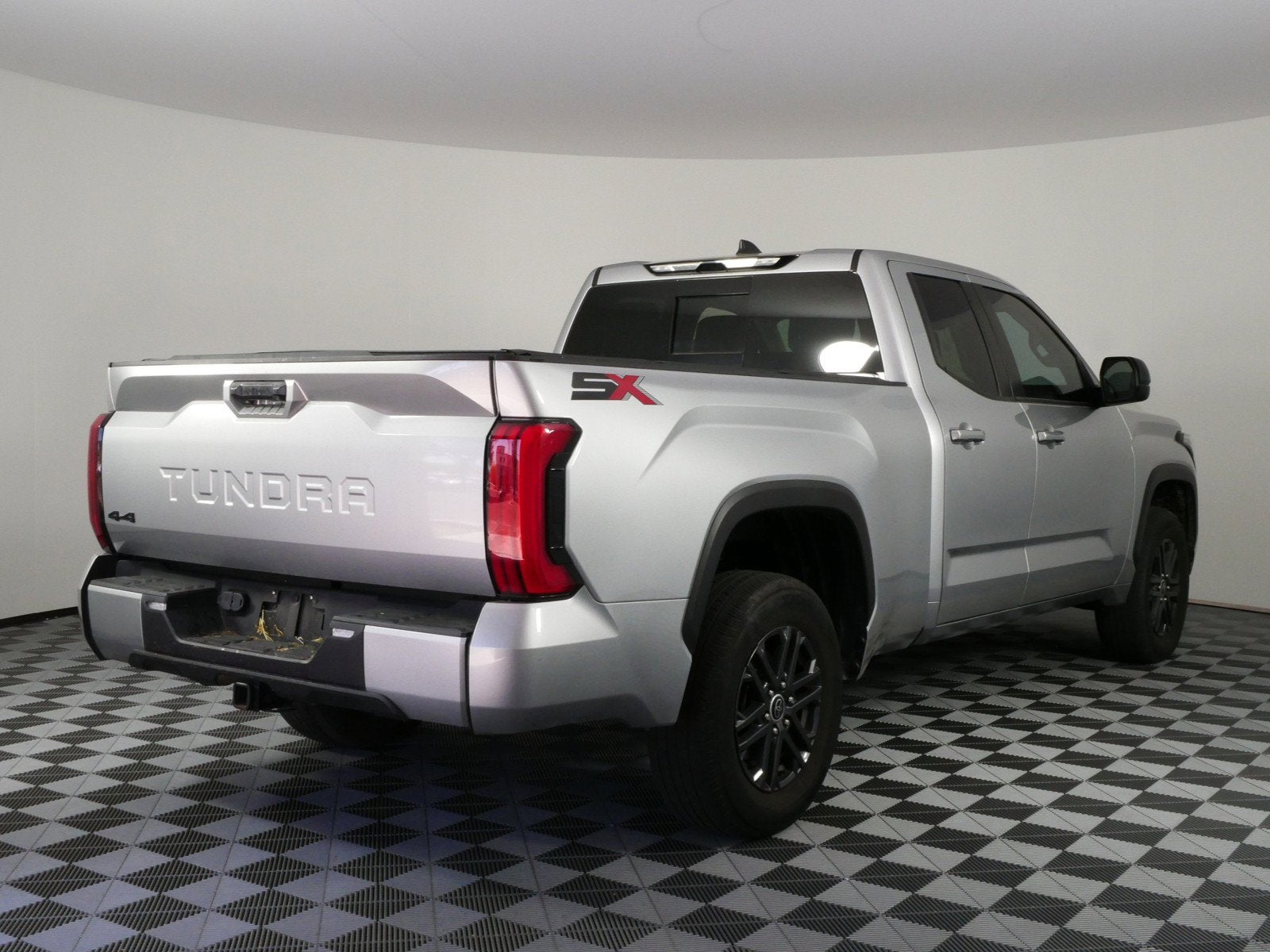 2024 Toyota Tundra SR5 4WD *1-OWNER*
