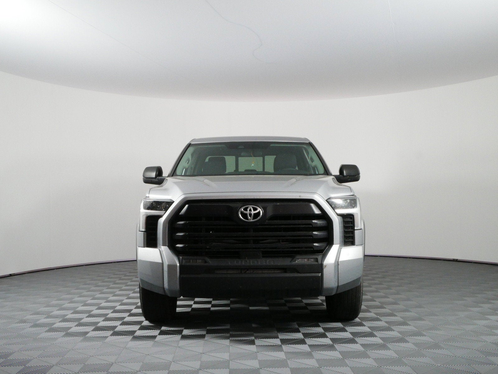 2024 Toyota Tundra SR5 4WD *1-OWNER*