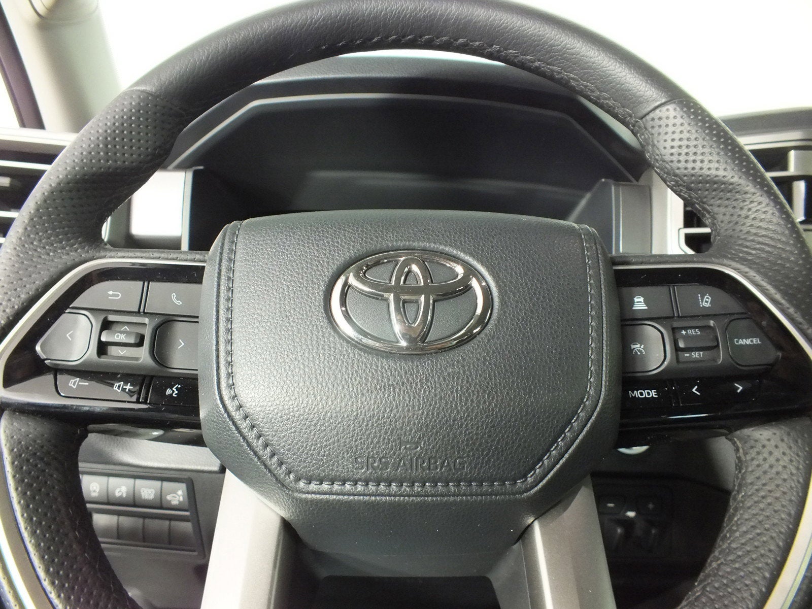 2022 Toyota Tundra SR5 4WD *1-OWNER! TRD OFF-RD PREMIUM PKG.*