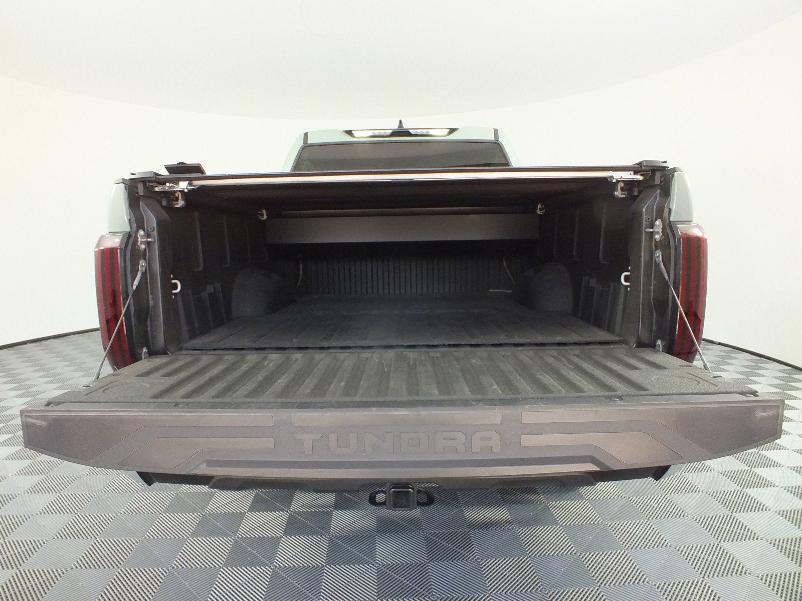2022 Toyota Tundra SR5 4WD *1-OWNER! TRD OFF-RD PREMIUM PKG.*
