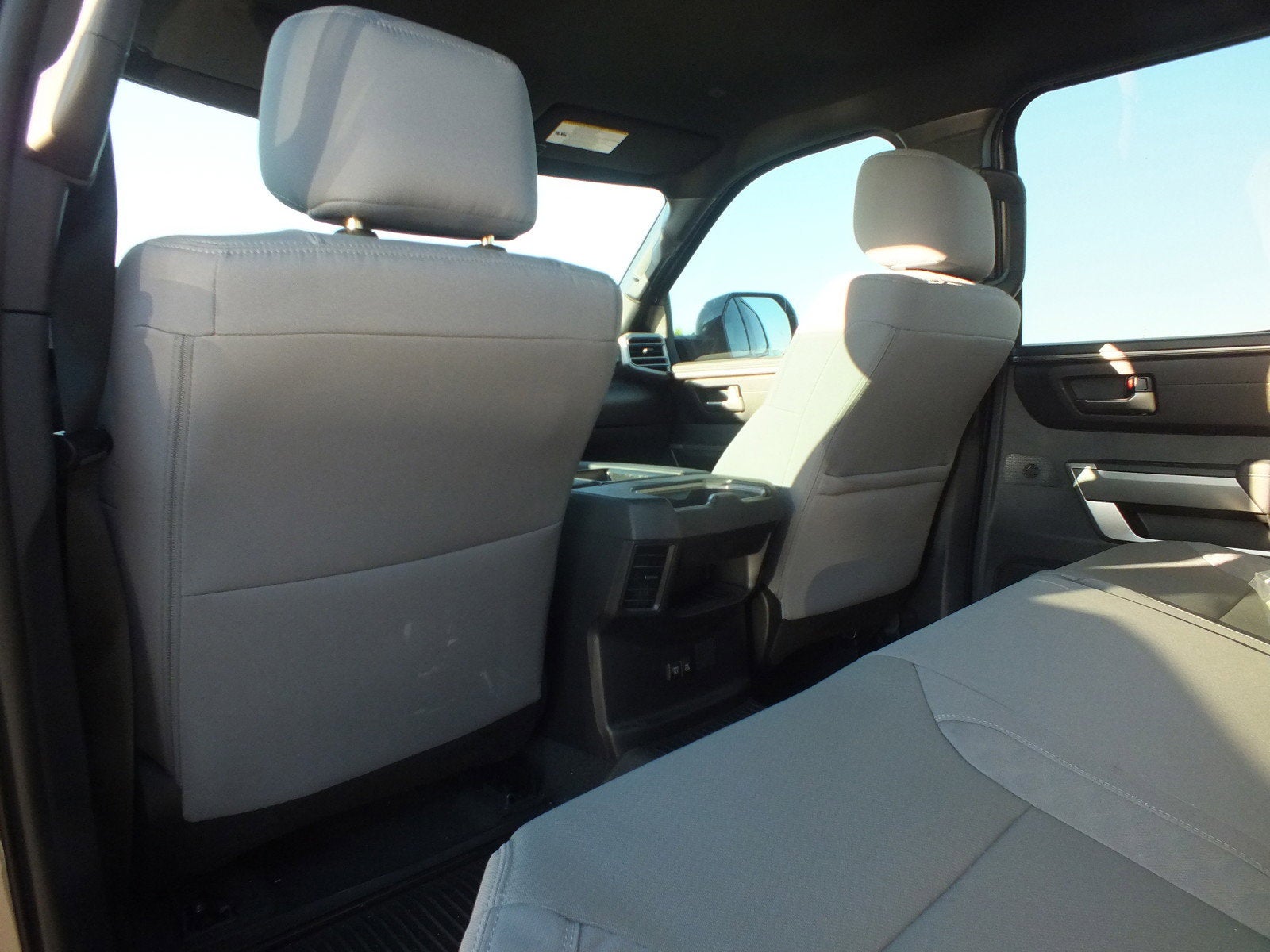 2025 Toyota Tundra SR5 4WD *1-OWNER*