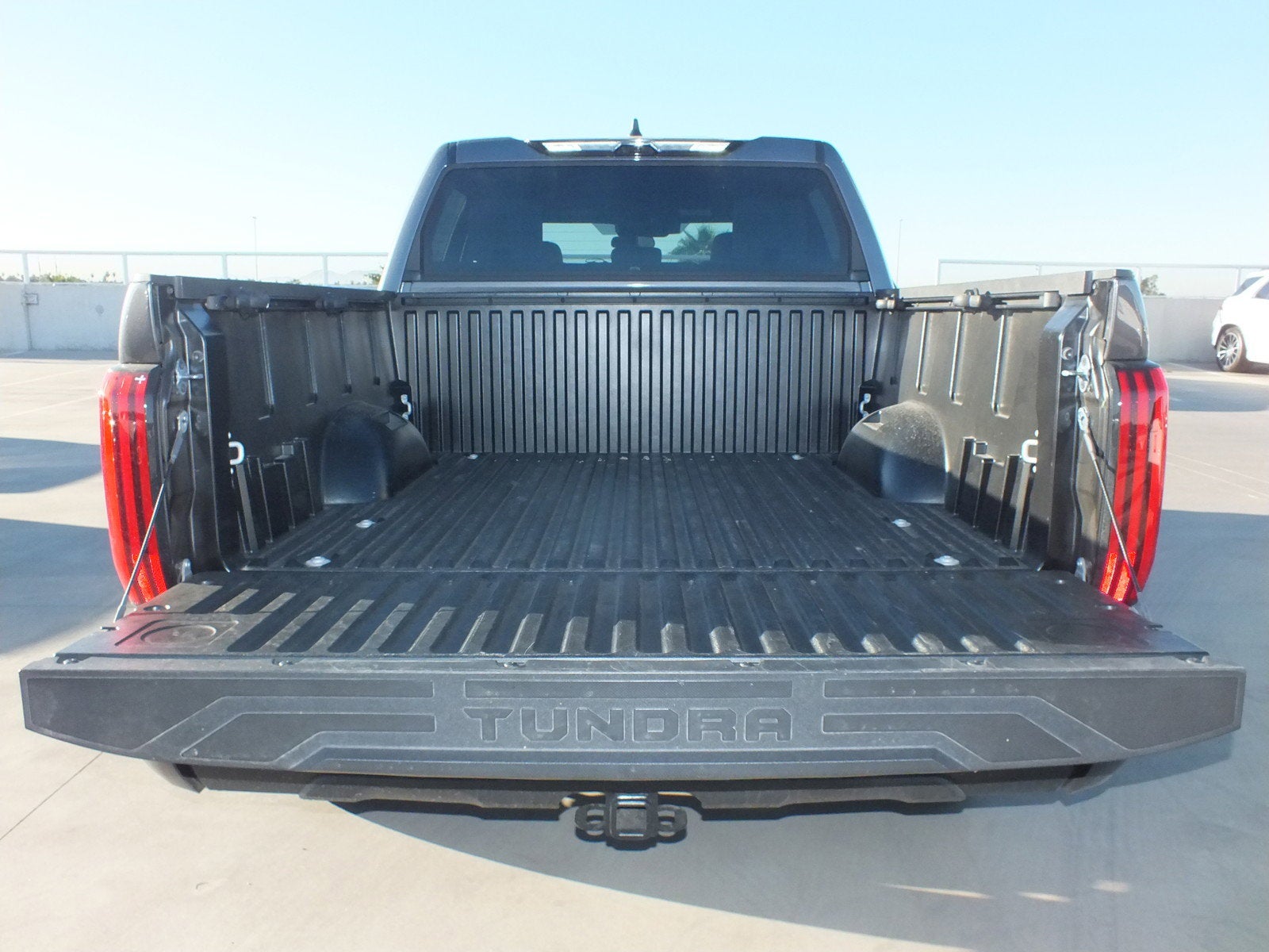 2025 Toyota Tundra SR5 4WD *1-OWNER*