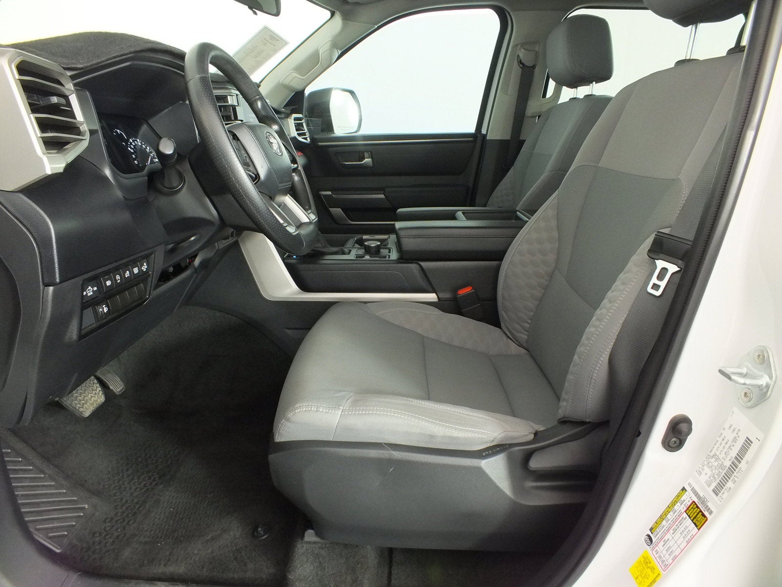 2024 Toyota Tundra SR5 4WD *1-OWNER*