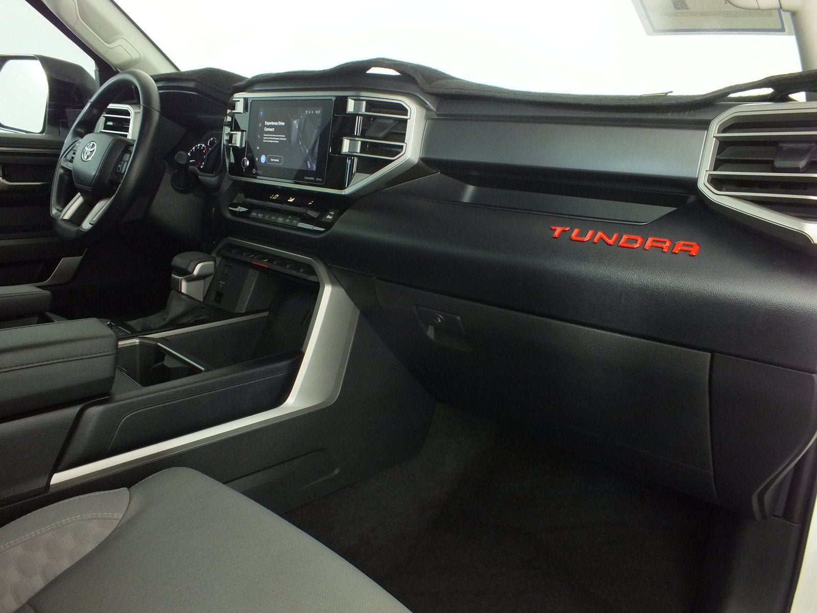 2024 Toyota Tundra SR5 4WD *1-OWNER*