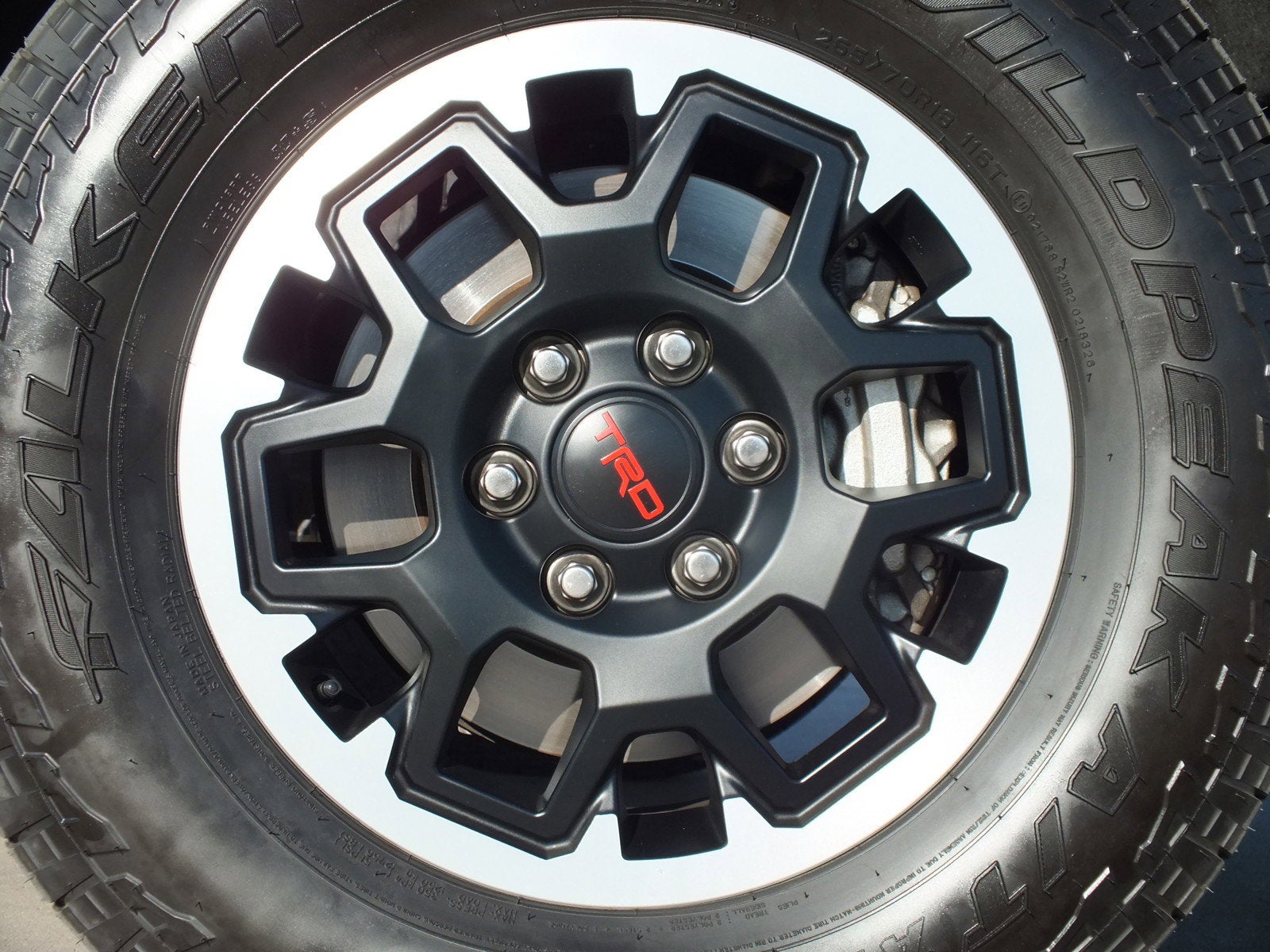 2024 Toyota Tundra SR5 4WD *1-OWNER, CLEAN CARFAX!*