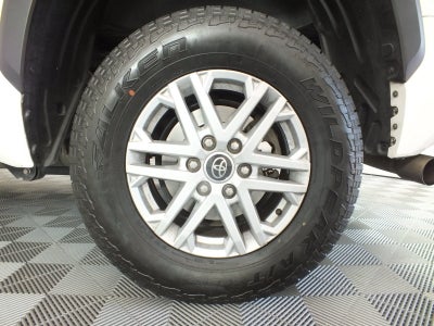 2022 Toyota Tundra SR5 4WD *CLEAN CARFAX!*