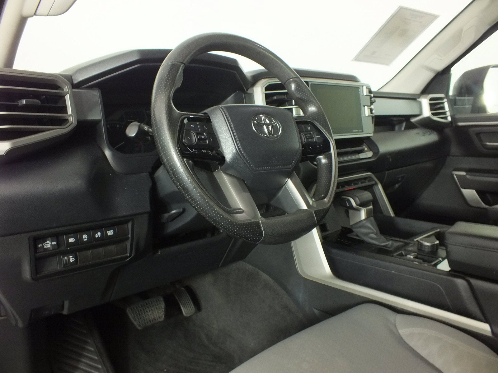 2022 Toyota Tundra SR5 4WD *CLEAN CARFAX!*