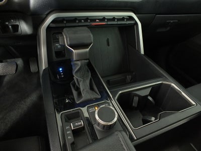 2024 Toyota Tundra SR5 4WD *1-OWNER*