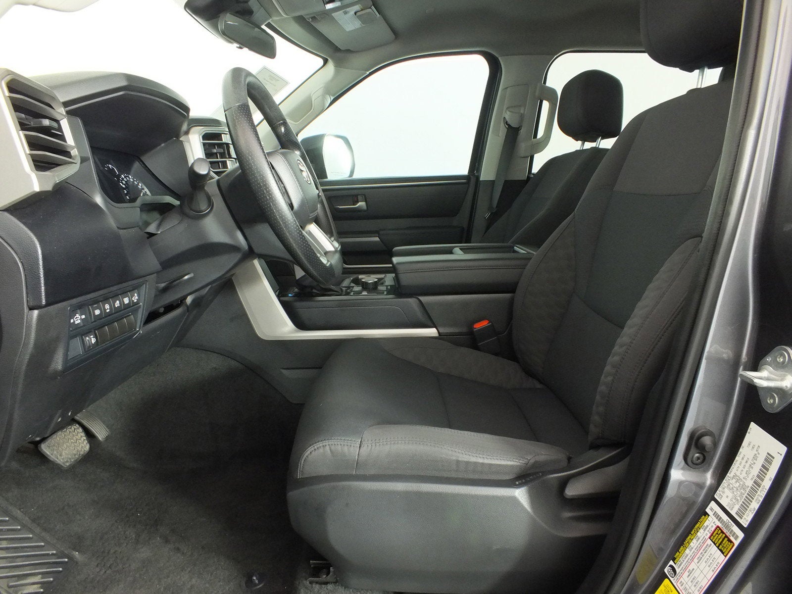 2024 Toyota Tundra SR5 4WD *1-OWNER*