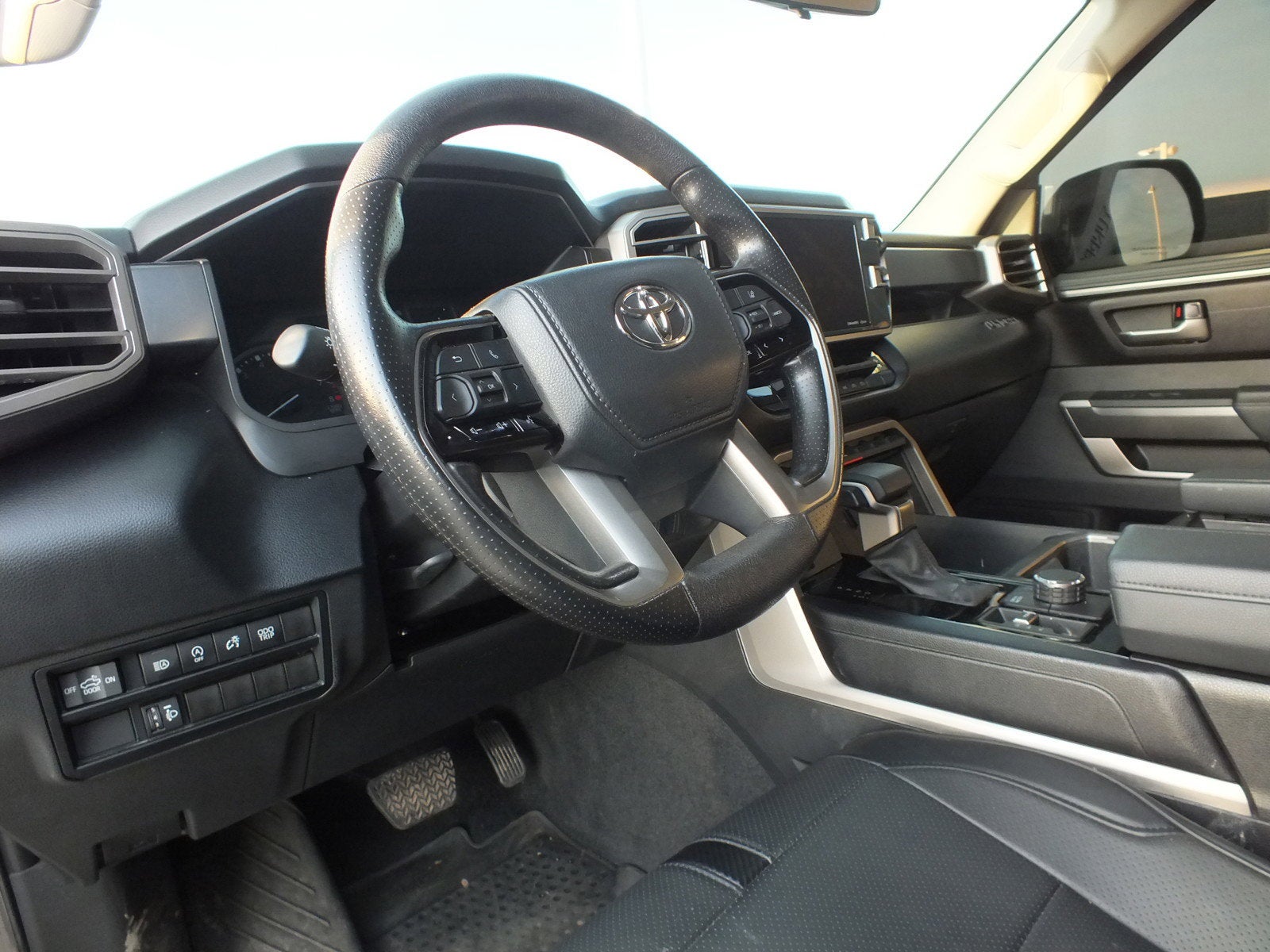 2024 Toyota Tundra SR5 4WD *1-OWNER*