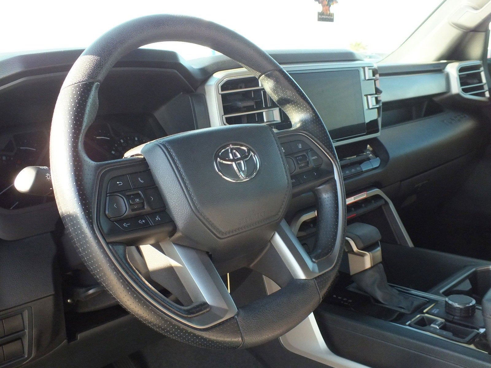 2025 Toyota Tundra SR5 4WD *1-OWNER*