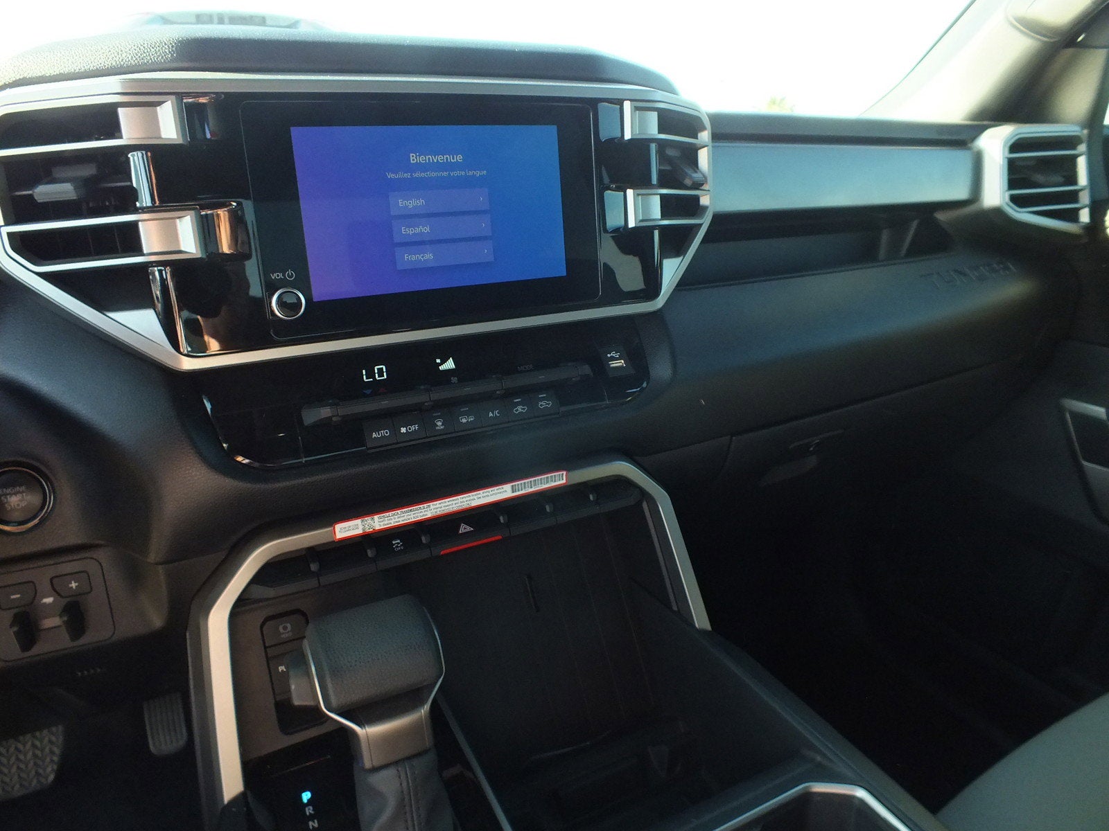 2025 Toyota Tundra SR5 4WD *1-OWNER*