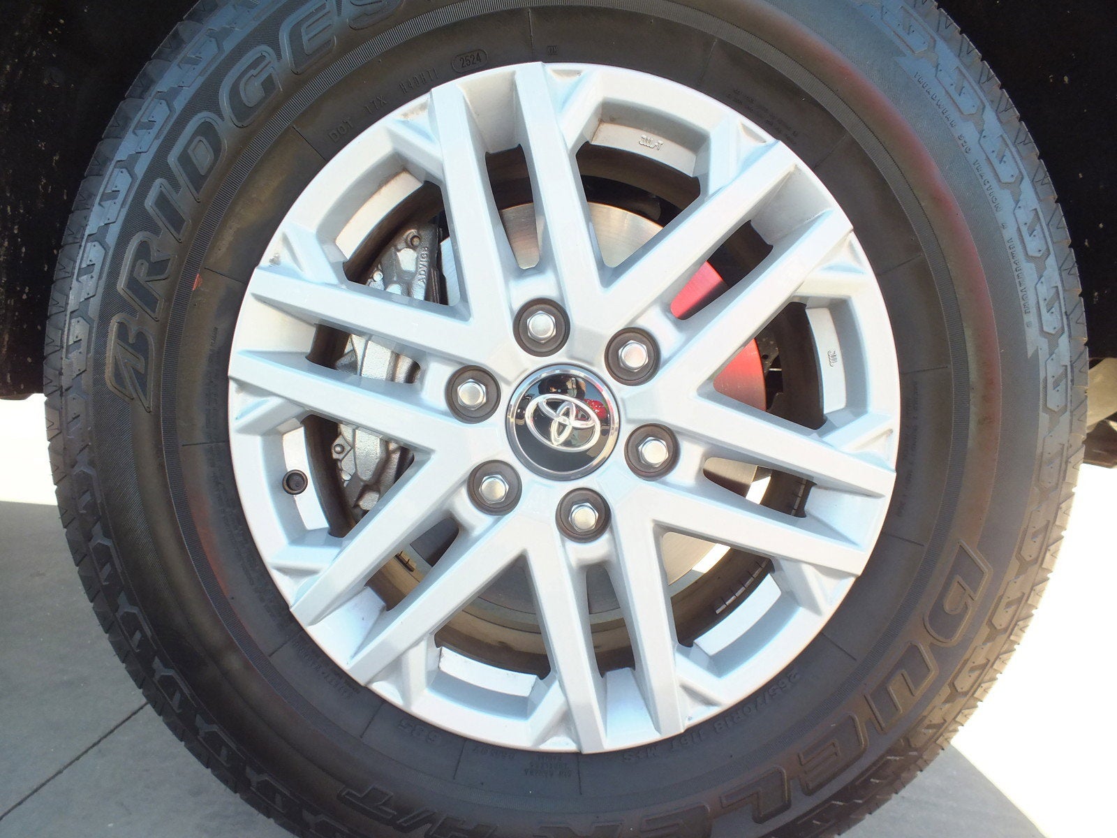 2025 Toyota Tundra SR5 4WD *1-OWNER*