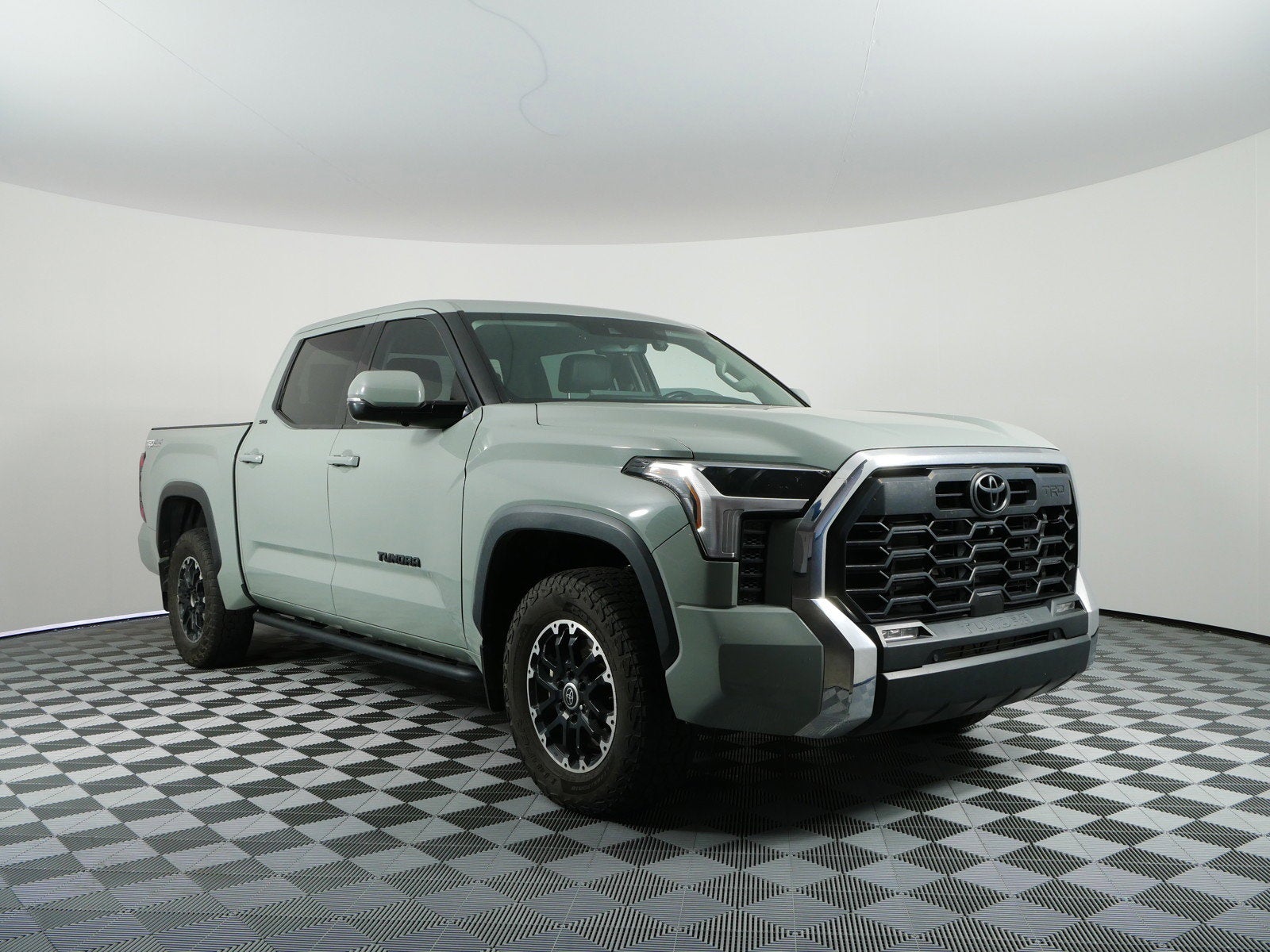 2023 Toyota Tundra 4WD SR5 4X4 *1 OWNER, CLEAN CARFAX!*