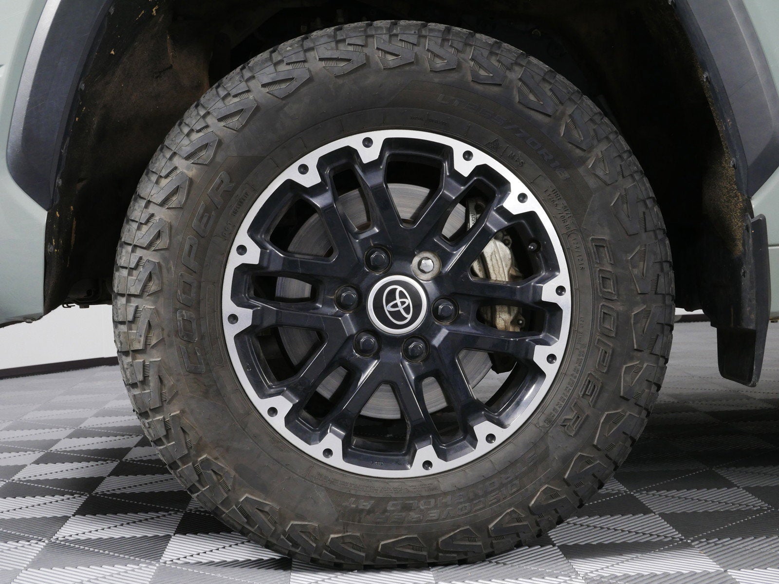 2023 Toyota Tundra 4WD SR5 4X4 *1 OWNER, CLEAN CARFAX!*