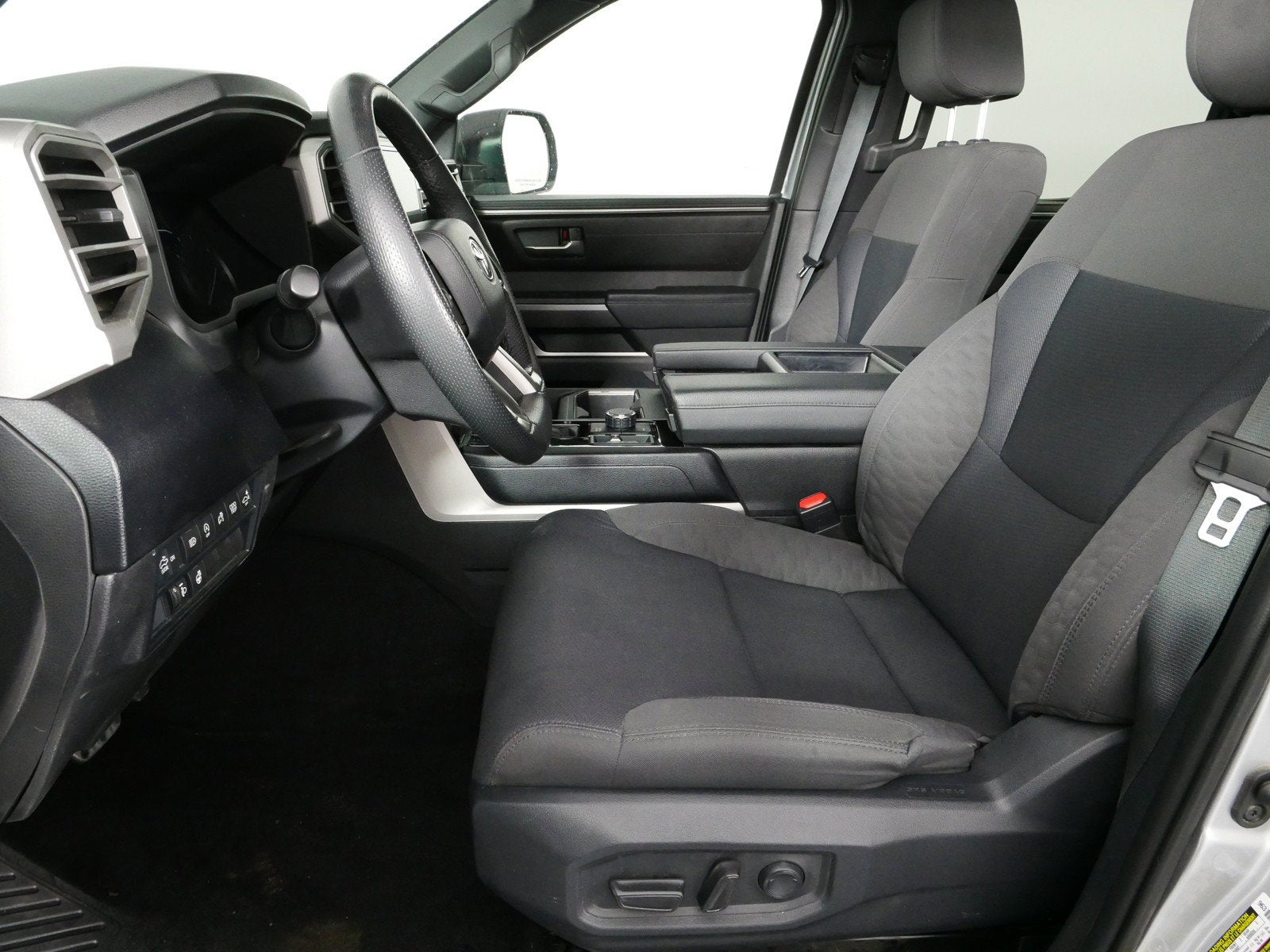 2025 Toyota Tundra SR5 4WD *1-OWNER*
