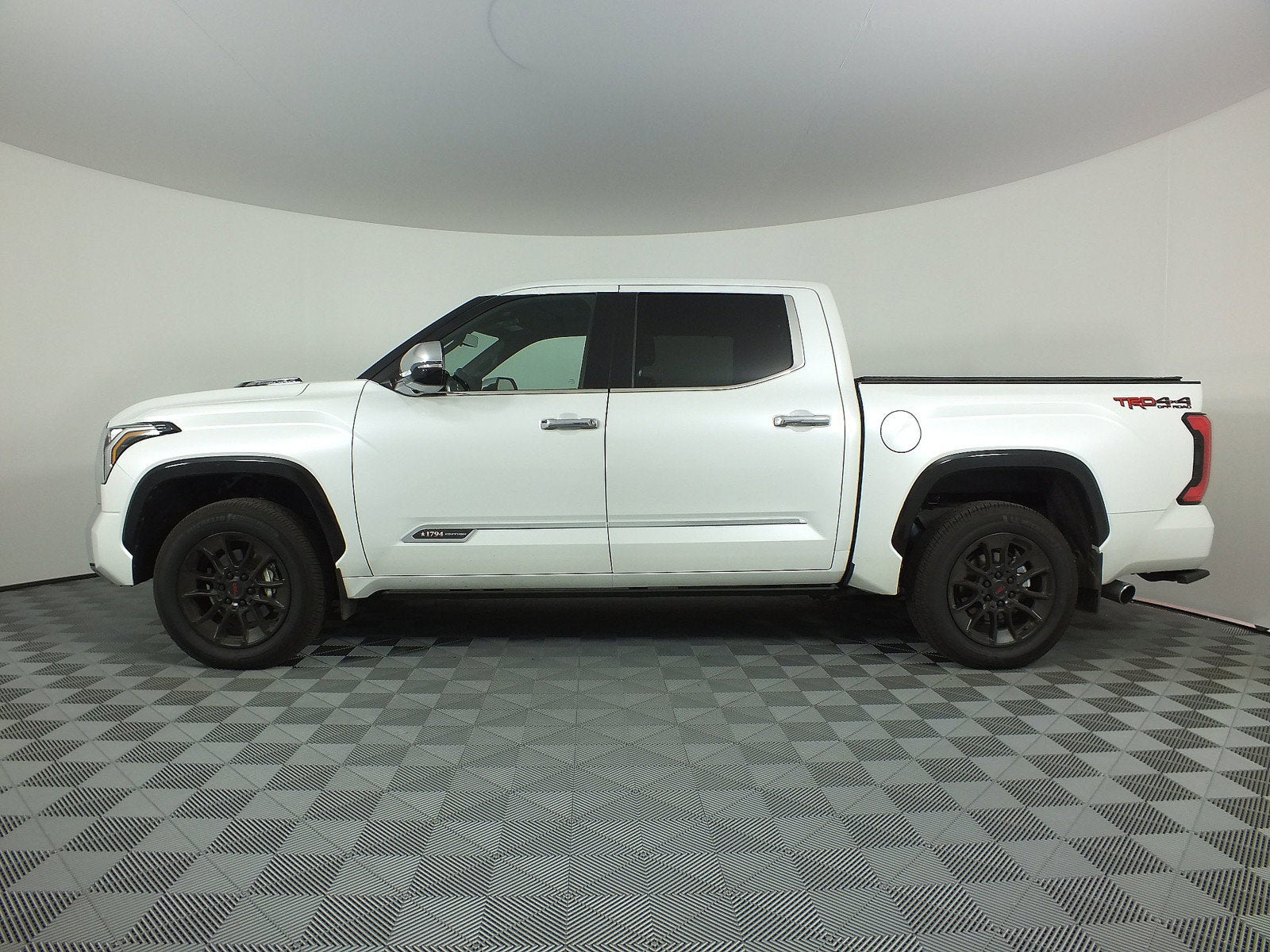 2023 Toyota Tundra 1794 Edition Hybrid 4WD *CLEAN CARFAX*