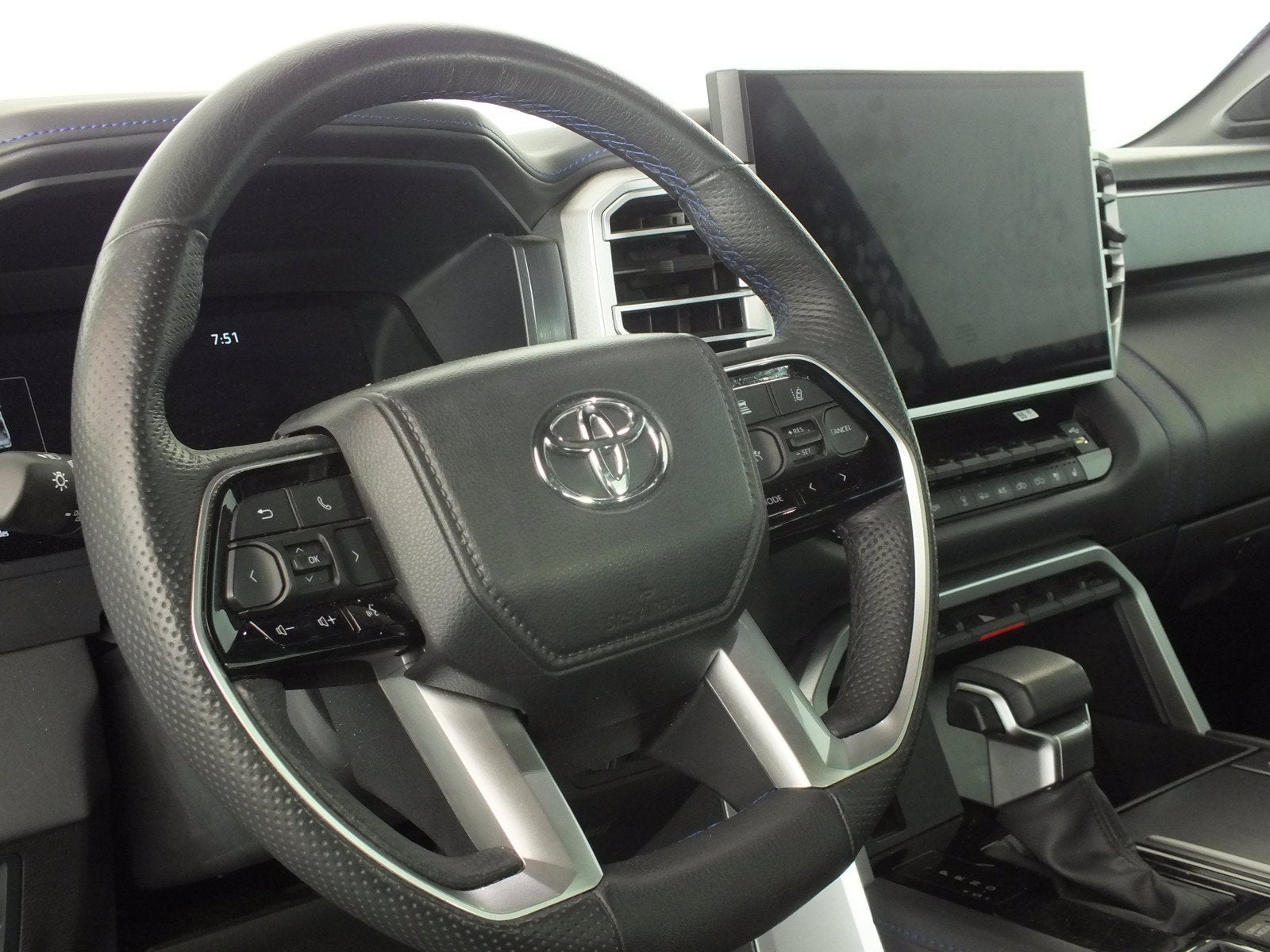 2025 Toyota Tundra Platinum 4WD *1-OWNER!*