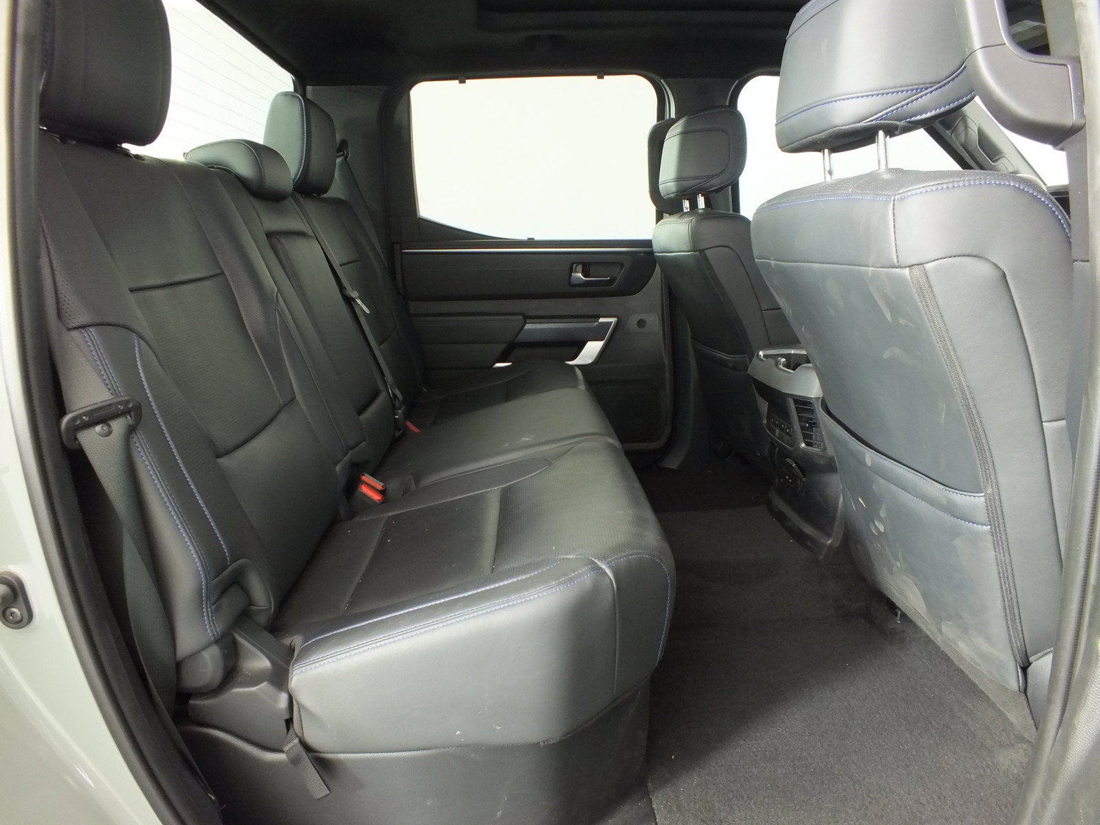 2025 Toyota Tundra Platinum 4WD *1-OWNER!*