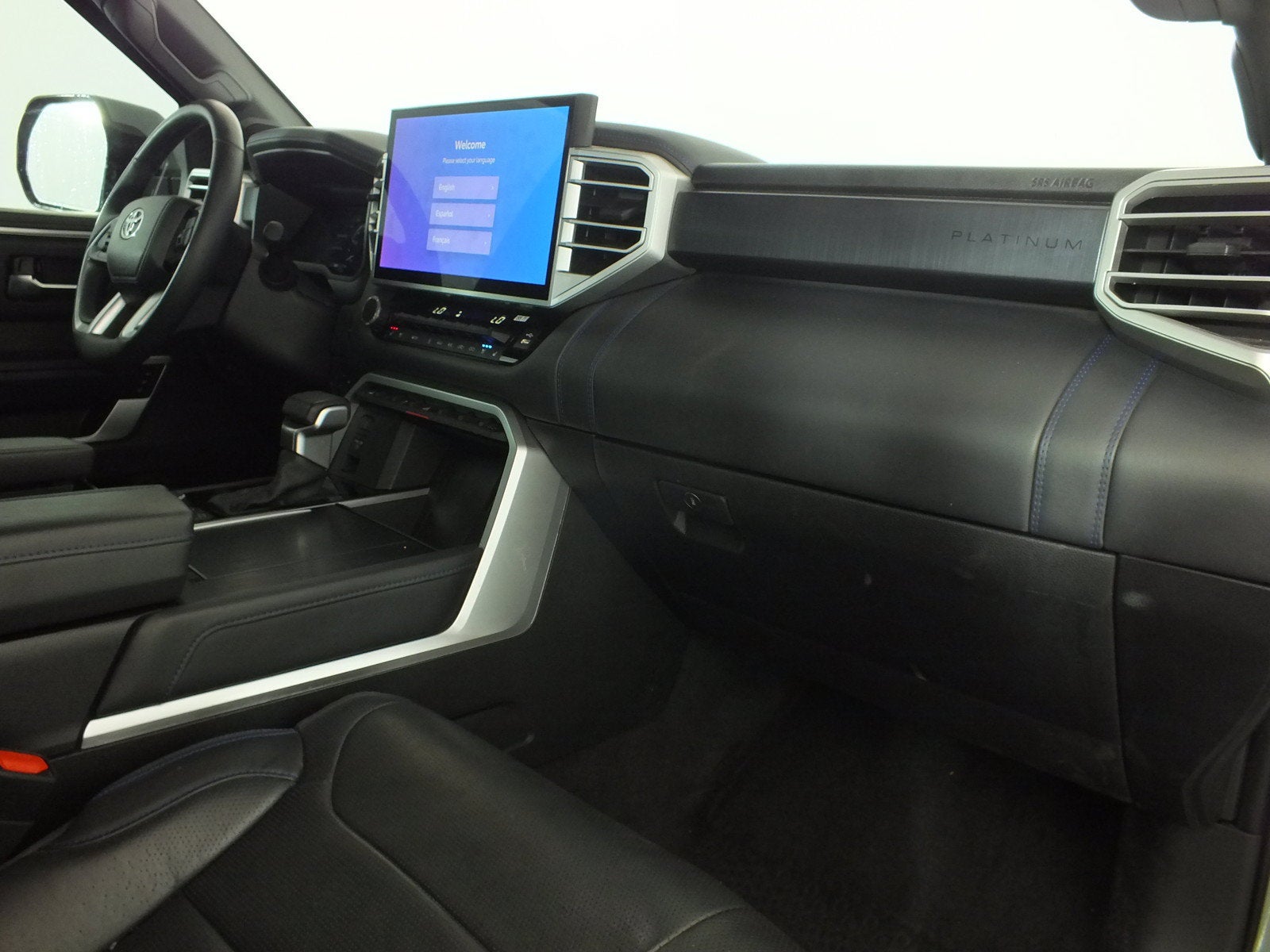 2025 Toyota Tundra Platinum 4WD *1-OWNER!*